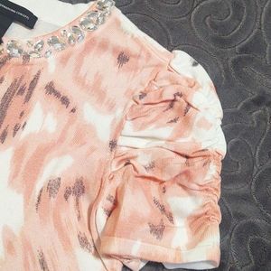 🌷INC Women's size S Short sleeve Knit top w/Jeweled collar